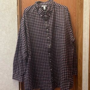 AMAZON ESSENTIALS 4XLT BUTTON DOWN DRESS SHIRT